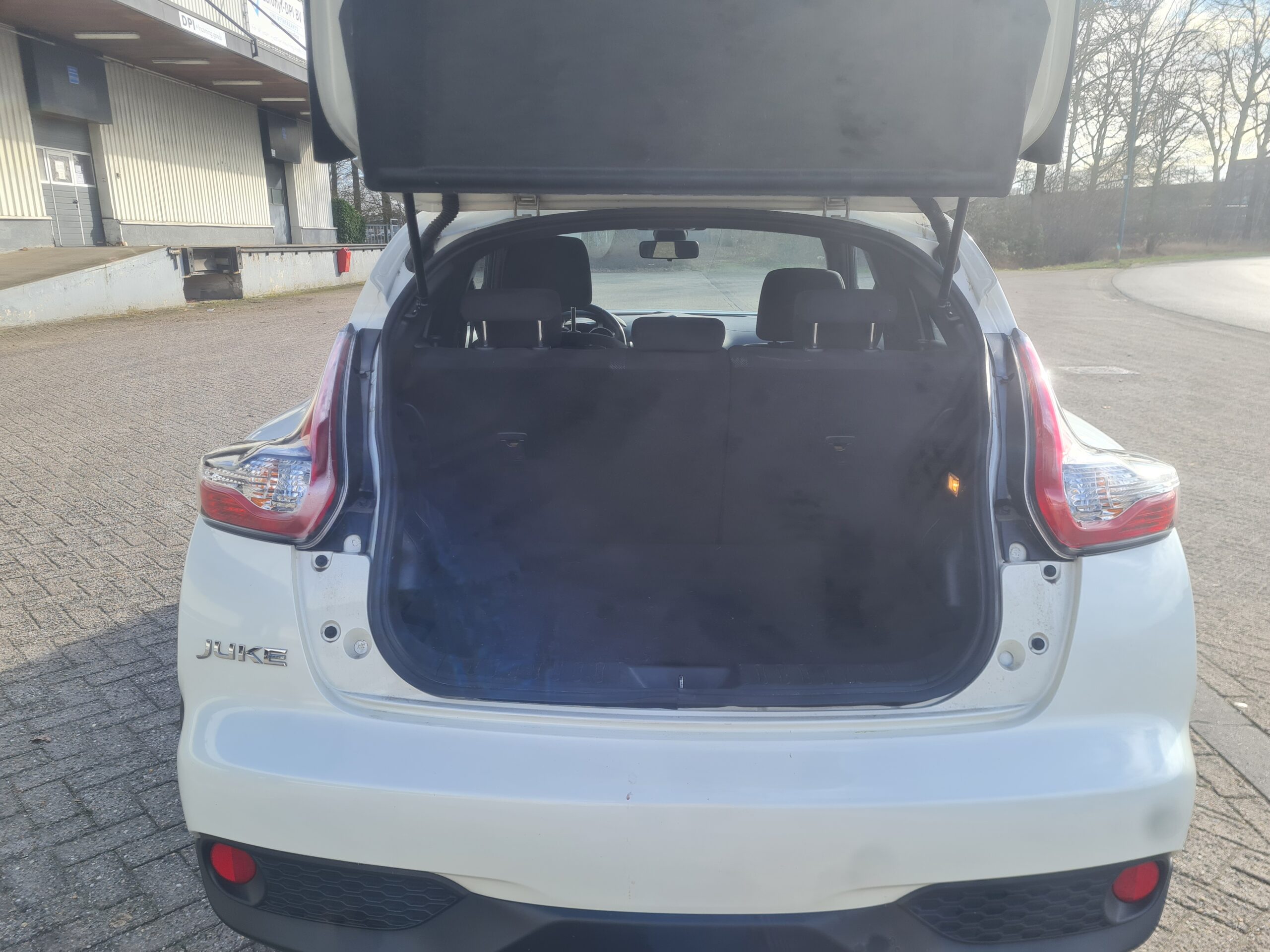 Nissan Juke 1.6 Connect Edition