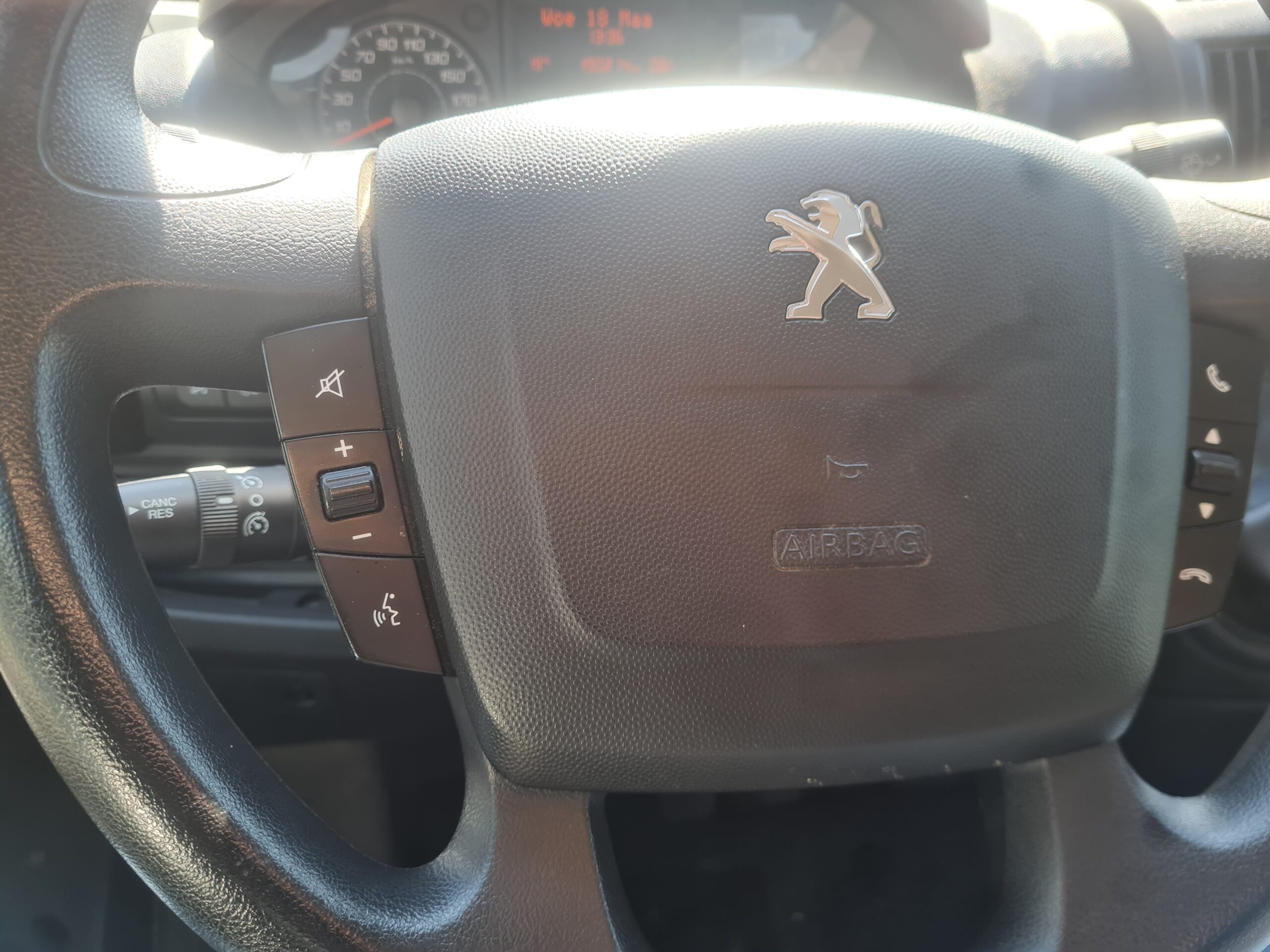 Peugeot Boxer 2.2 BlueHDi 165 L4 3.5t Bakwagen, Bj 2023