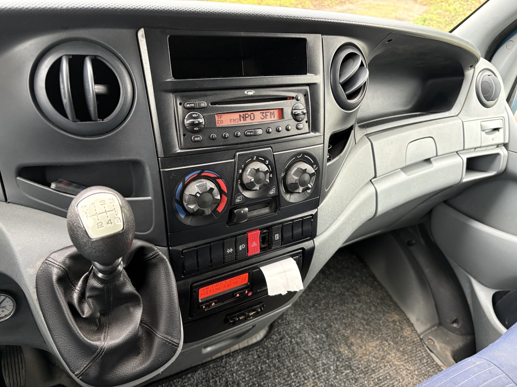 Iveco Daily 40C15 BE Clixtar, Veldhuizen oplegger, Laadklep