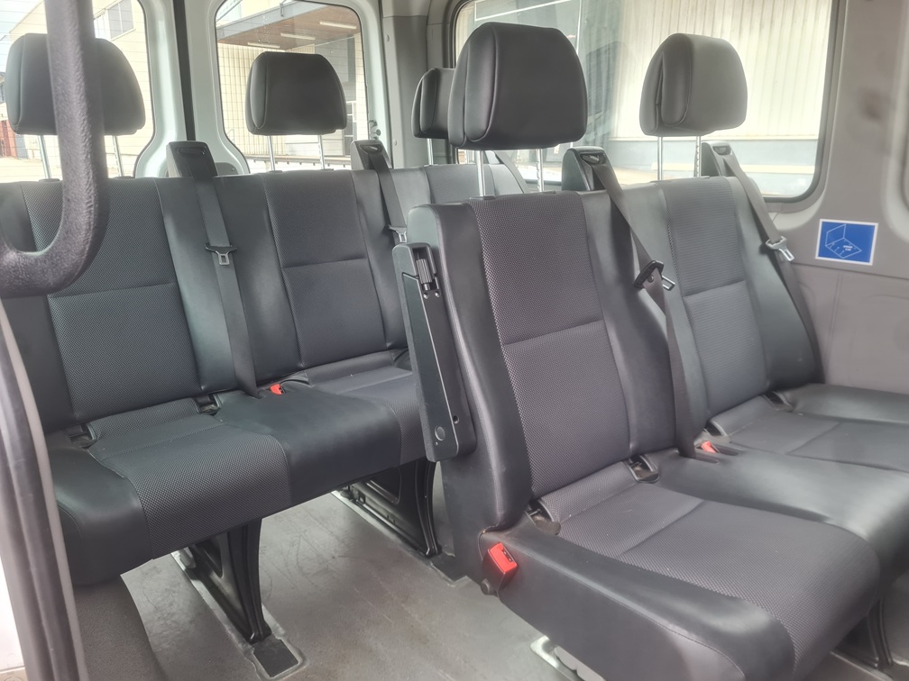 Mercedes-Benz Sprinter 214 CDI L2 H2. 9 persoons, Bj 2018