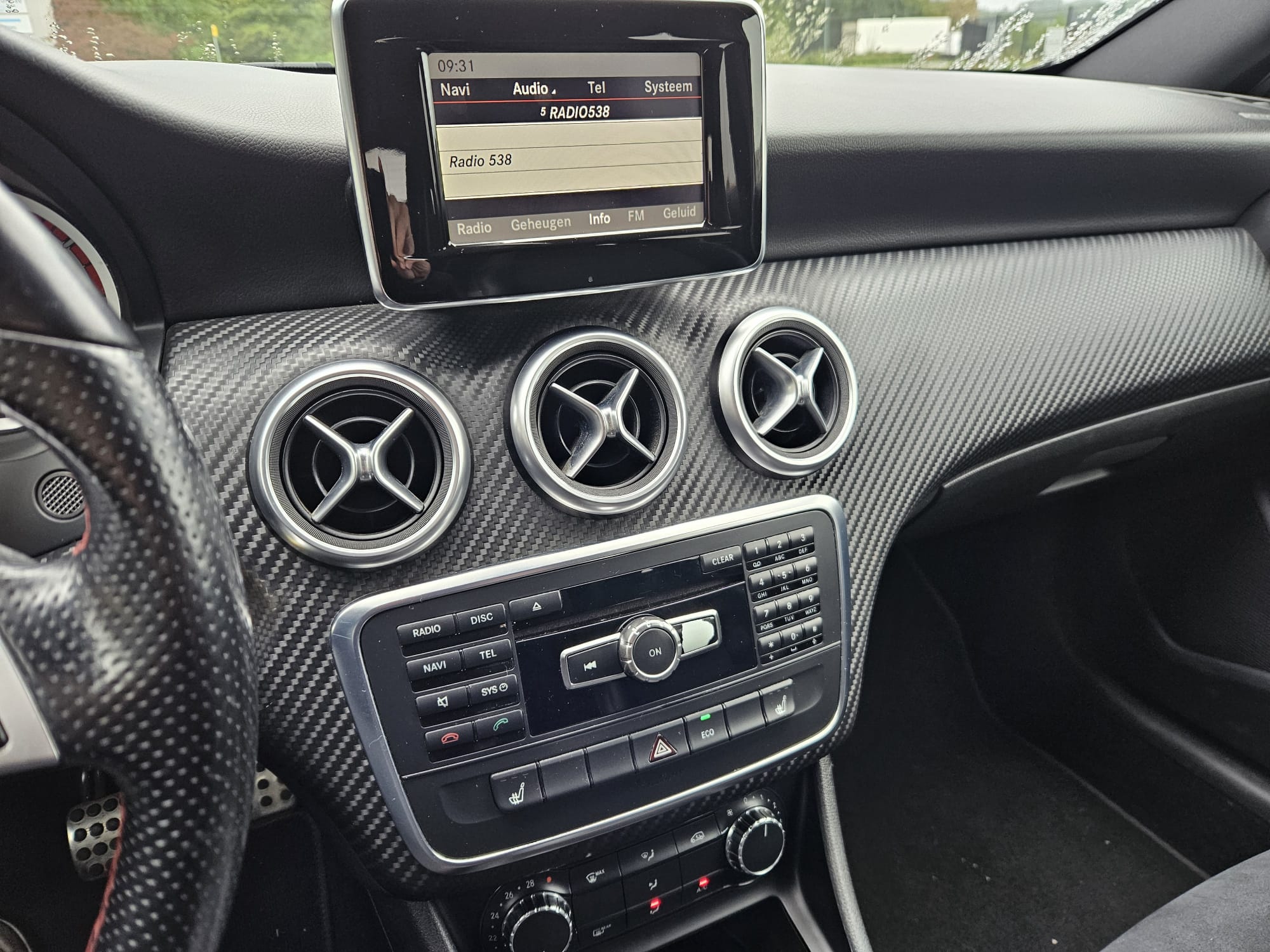 Mercedes-Benz A-klasse 180 Ambition AMG pakket