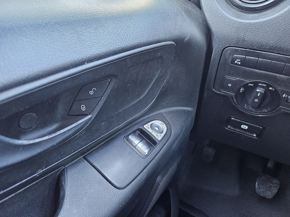 Mercedes-Benz Vito 111 CDI L2H1, Airco, Bj 2019