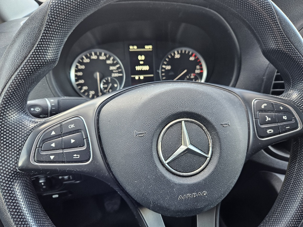 Mercedes-Benz Vito 111 CDI L2H1, Airco, Bj 2019